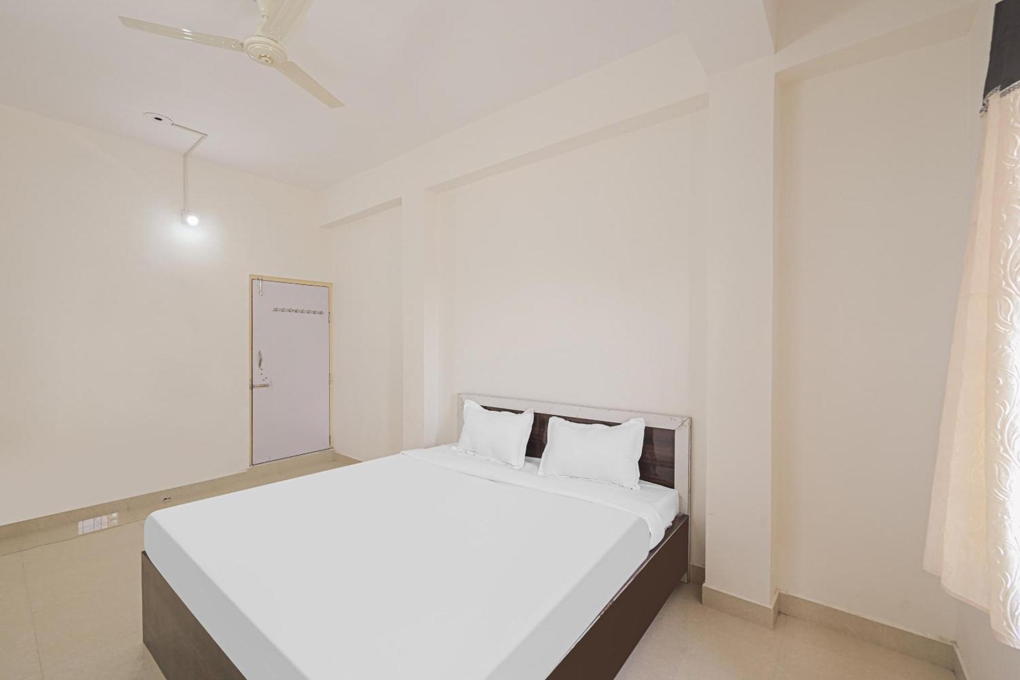 Hotel O Prateek A Residency Bhubaneswar Exterior foto